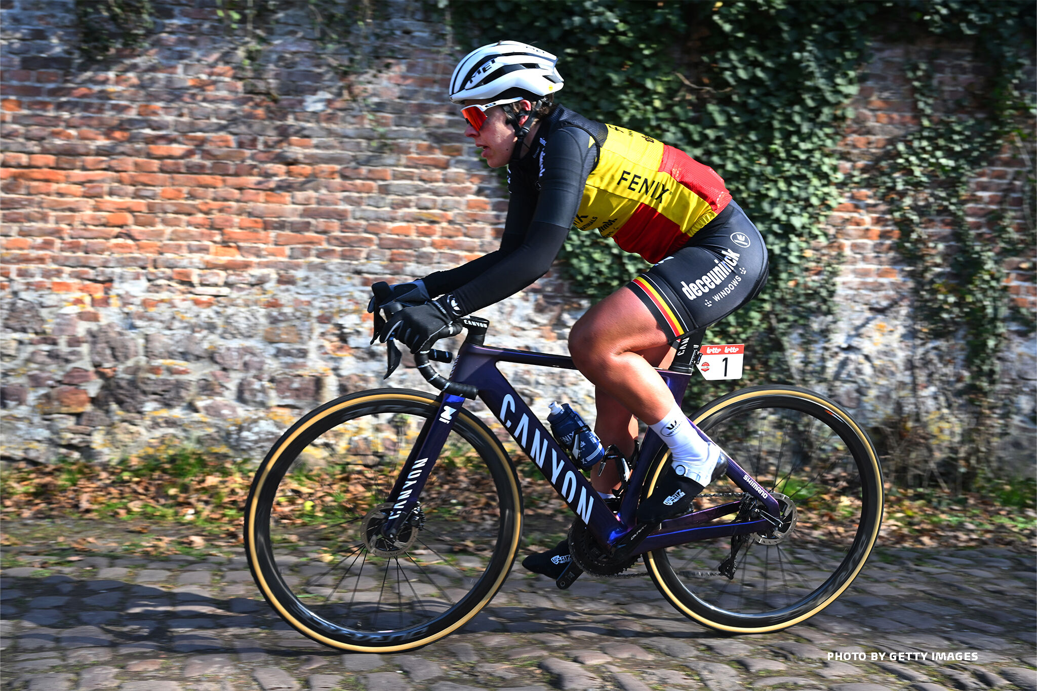 ウェア VERMARC Deceuninck 2018 WORLD TOUR BeCreative (1)2.png?w=412&